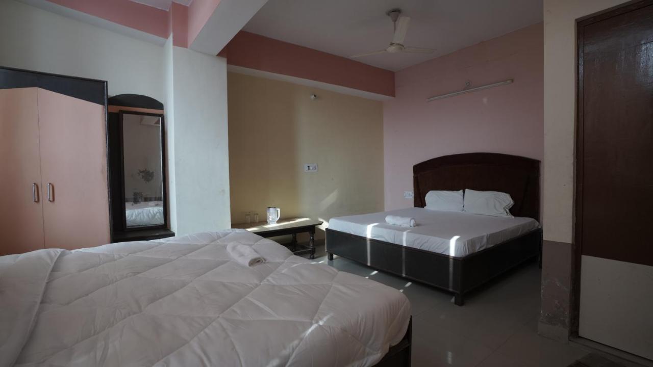 Hotel Mohan By Wb Inn Agra  Exterior foto